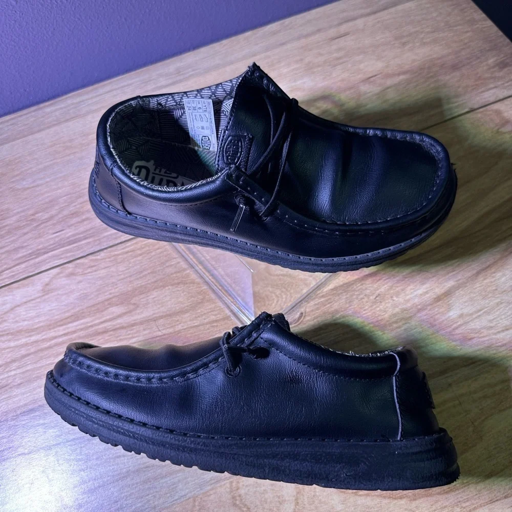 Hey Dude Men's Black Leather Loafers
